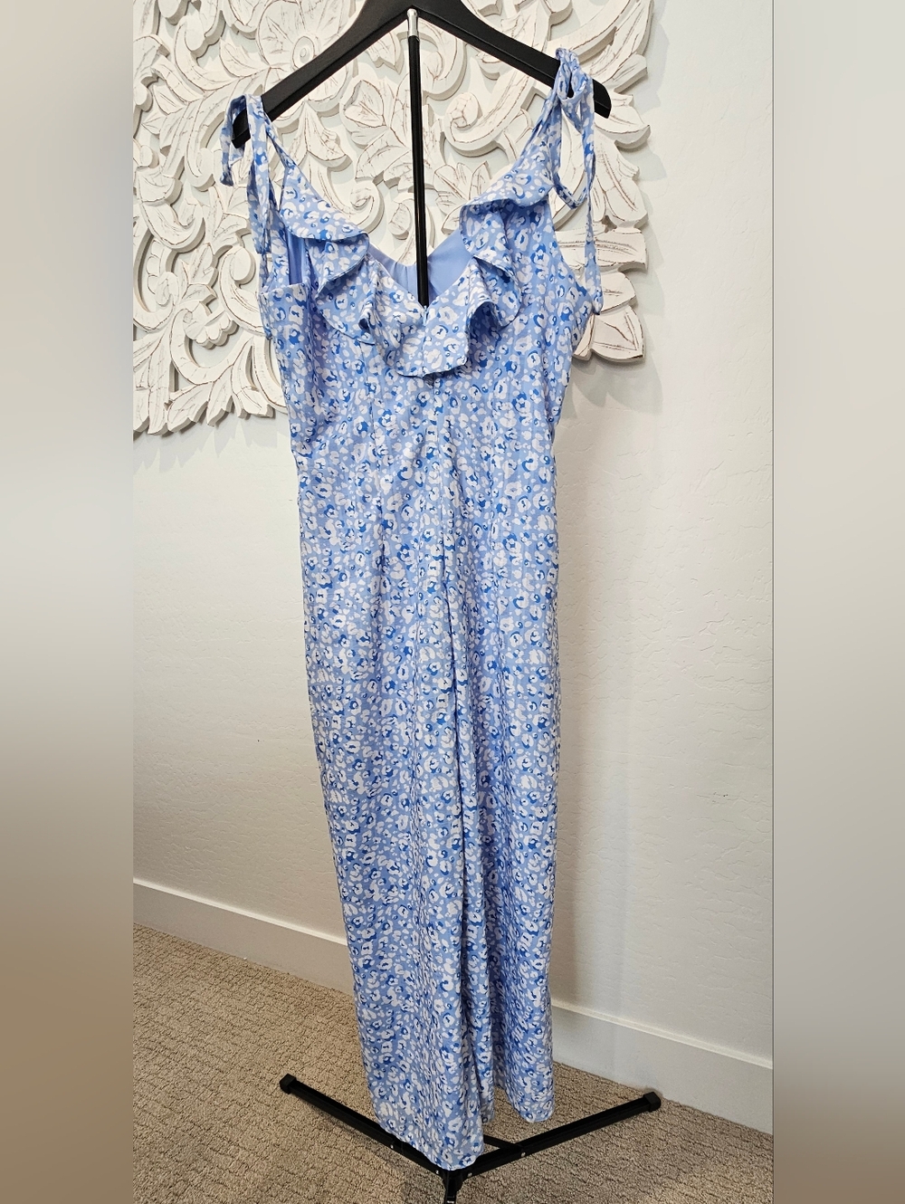Sage Light Blue Print Tie-Shoulder Midi Dress W/Slit Women's Size Medium NWT - Picture 2 of 8